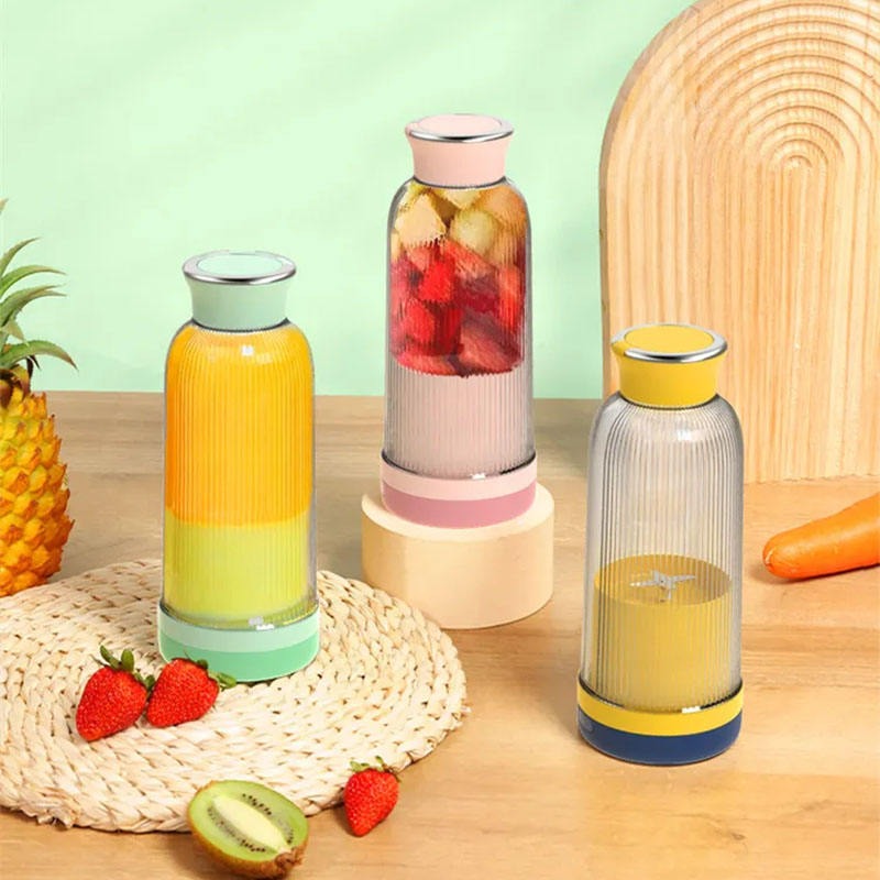 Portable Rechargeable Fruit Juicer – 400ML Mini Smoothie lamp; Milkshake Blender
